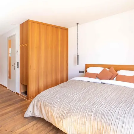 Longhin - Self Check In Bed and Breakfast 4*