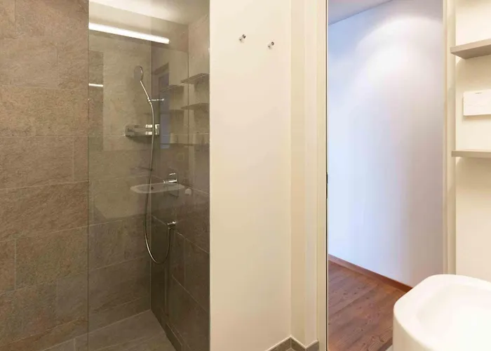 Longhin - Self Check In