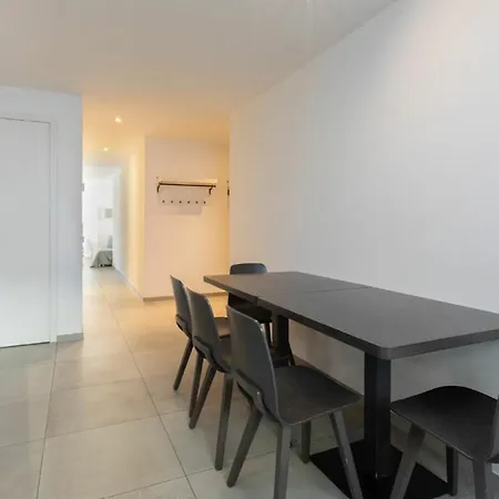 Longhin - Self Check In 4* Maloja