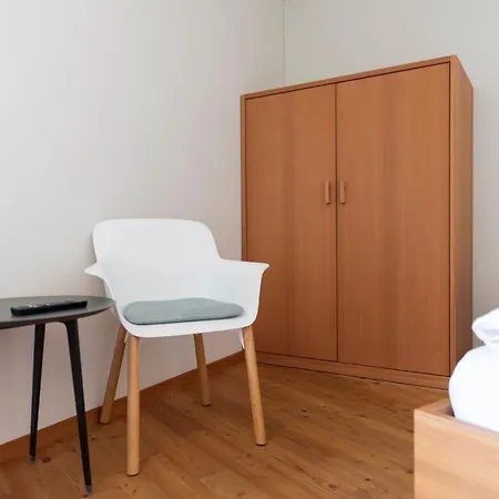 Longhin - Self Check In Bed & Breakfast Maloja